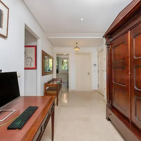Apartment 2 Bed Vista Real Apt With Fantastic Terrace Rdr329 Marbella